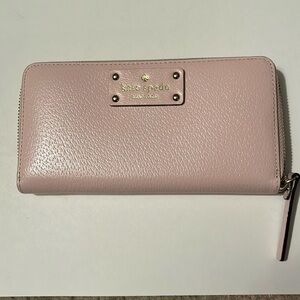 Kate spade zip around Continental light pink leather large wallet